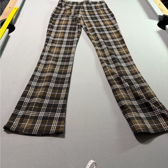 No Boundaries Plaid Pants in brown and yellow - Picture 8 of 8